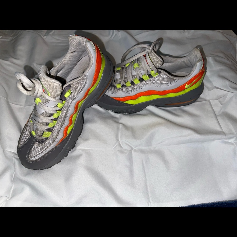 AirMax 95 Orange Neon Gray